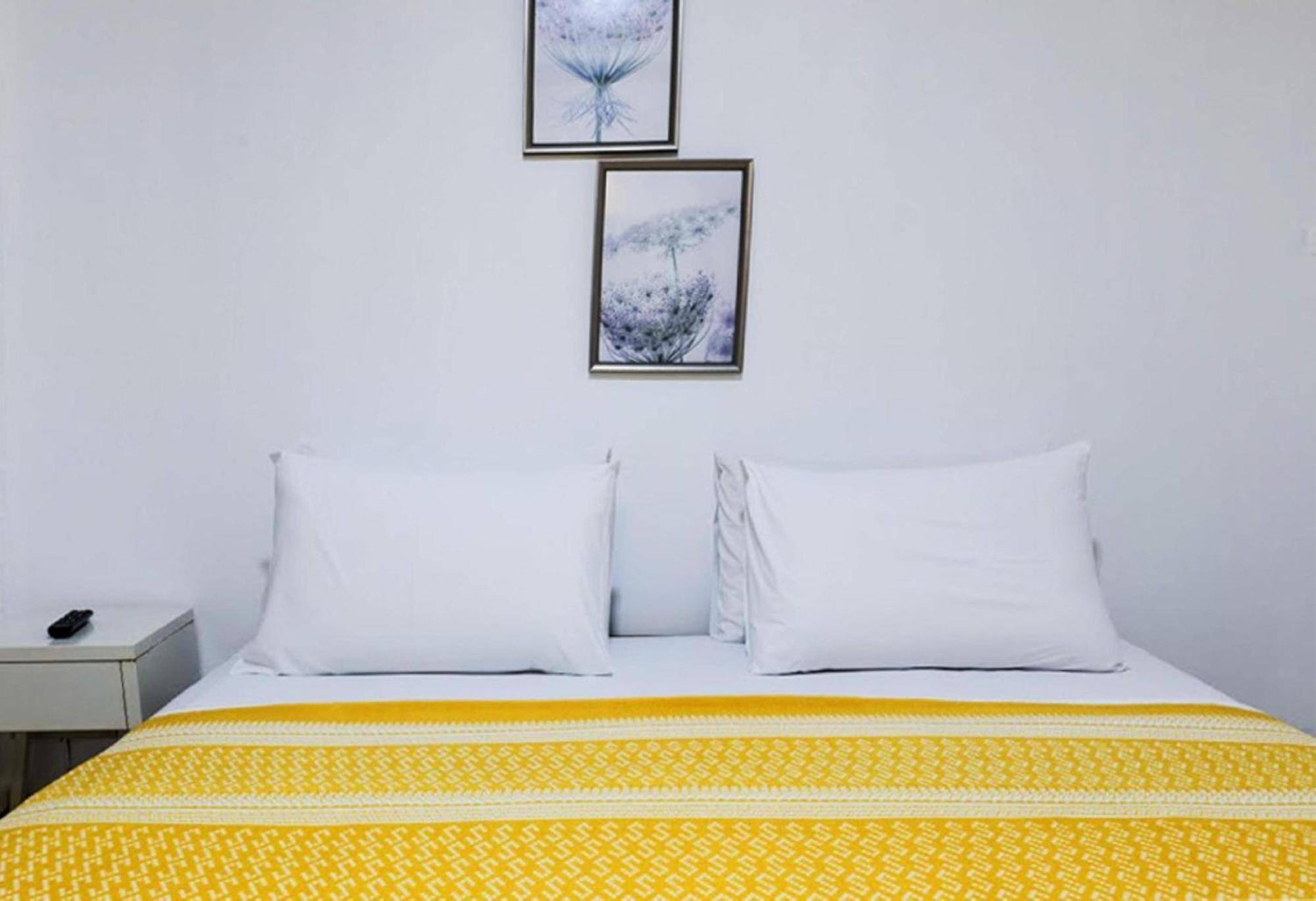 Collection O Howard Square Boutique Hotel Бангкок Екстер'єр фото