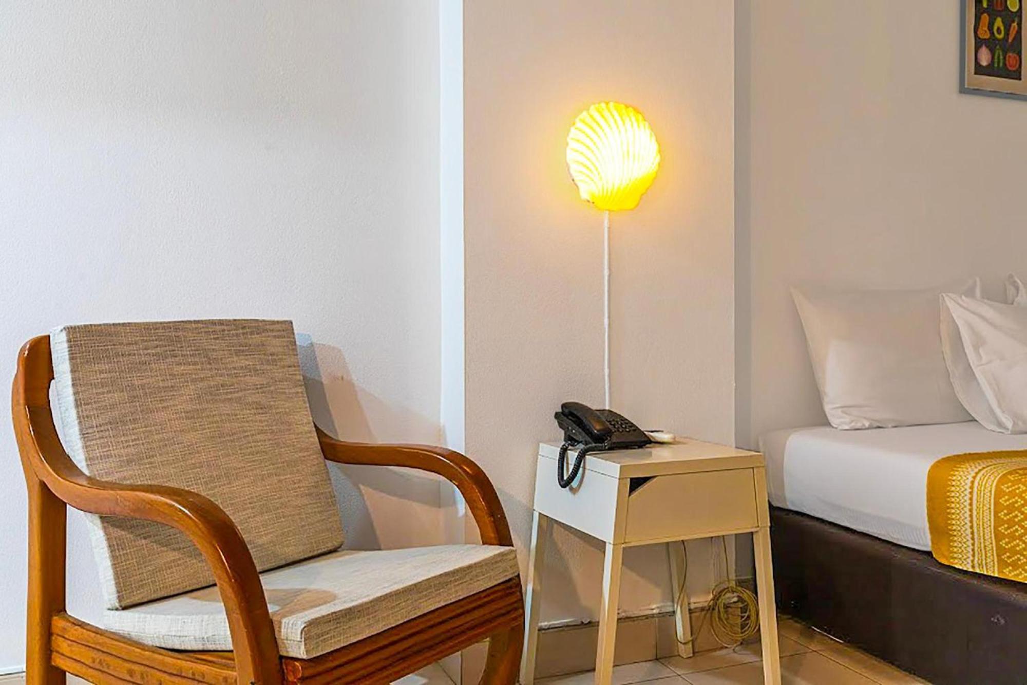Collection O Howard Square Boutique Hotel Бангкок Екстер'єр фото