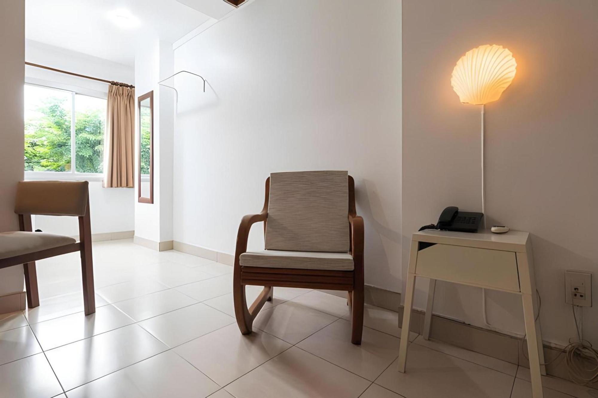 Collection O Howard Square Boutique Hotel Бангкок Екстер'єр фото