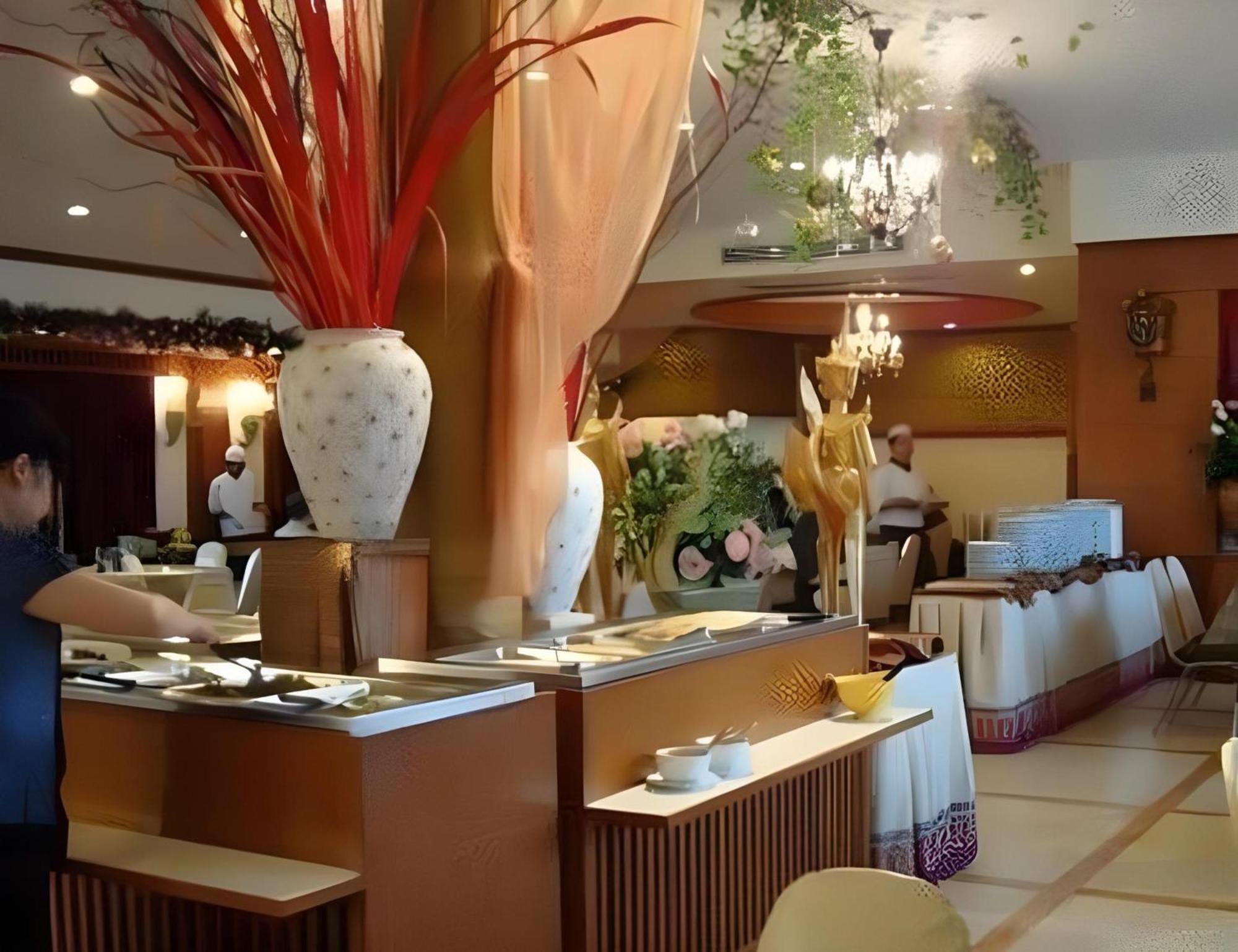 Collection O Howard Square Boutique Hotel Бангкок Екстер'єр фото