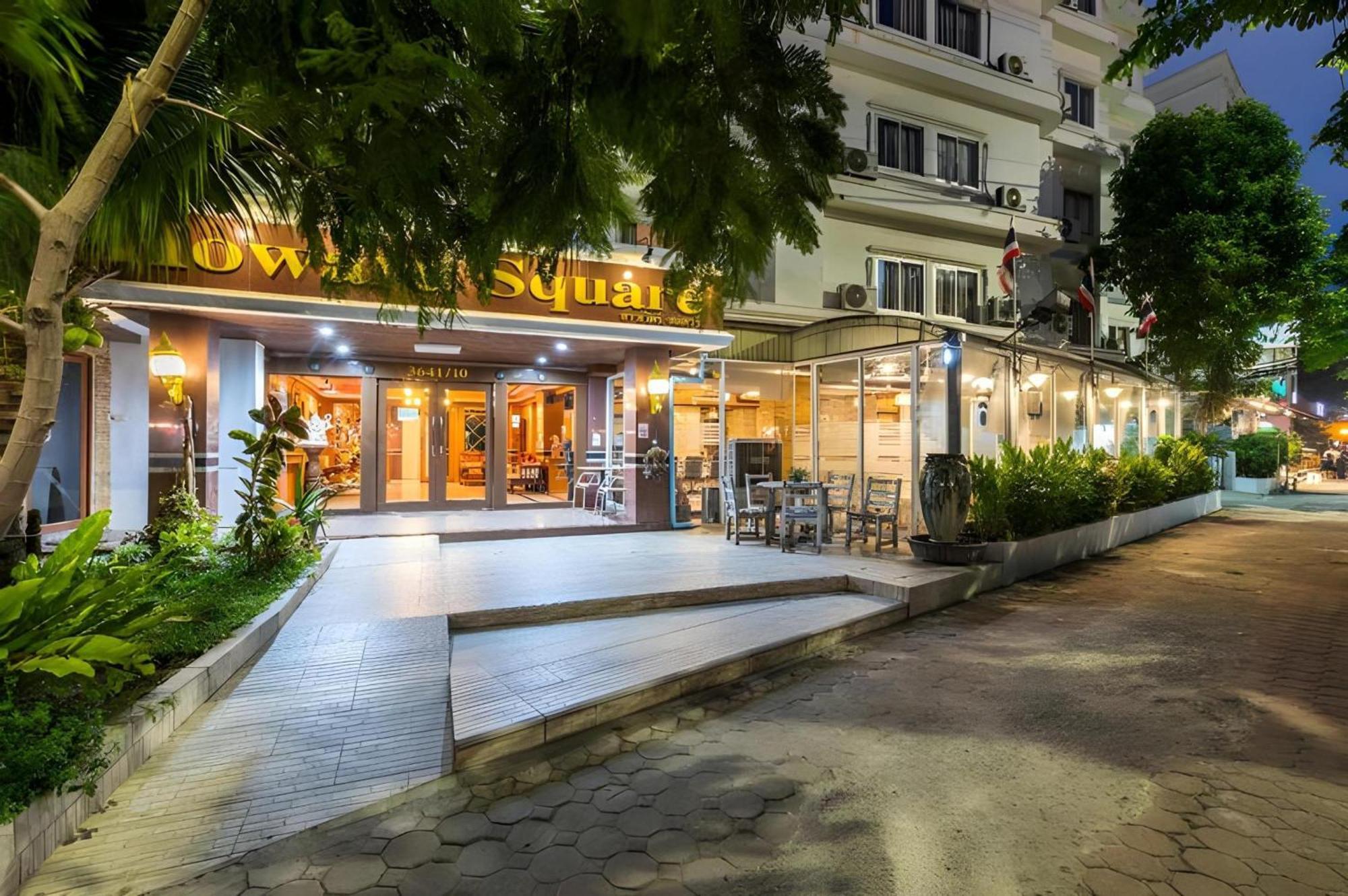 Collection O Howard Square Boutique Hotel Бангкок Екстер'єр фото